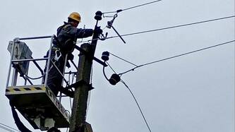 energetiki-dtek-odeski-elektromerezhi-usunuli-naslidki-negodi-ta-povernuli-svitlo-dlya-ponad-5-tisyach-rodin